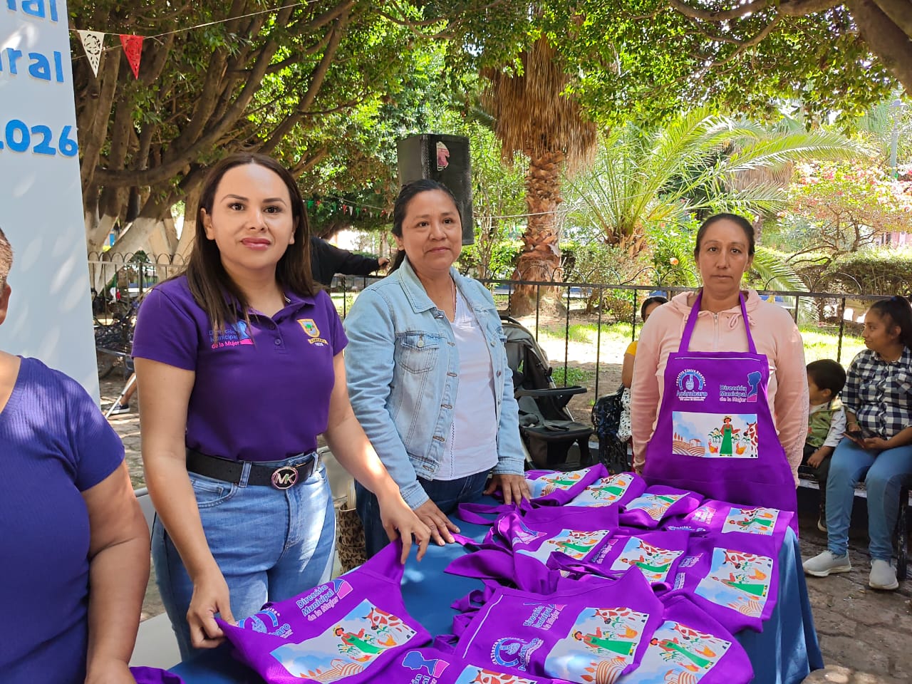 “¡NO ESTÁN SOLAS!”: GOBIERNO DE ACÁMBARO REAFIRMA SU COMPROMISO CON LAS MUJERES RURALES Y LLEVA APOYO DIRECTO A LAS COMUNIDADES