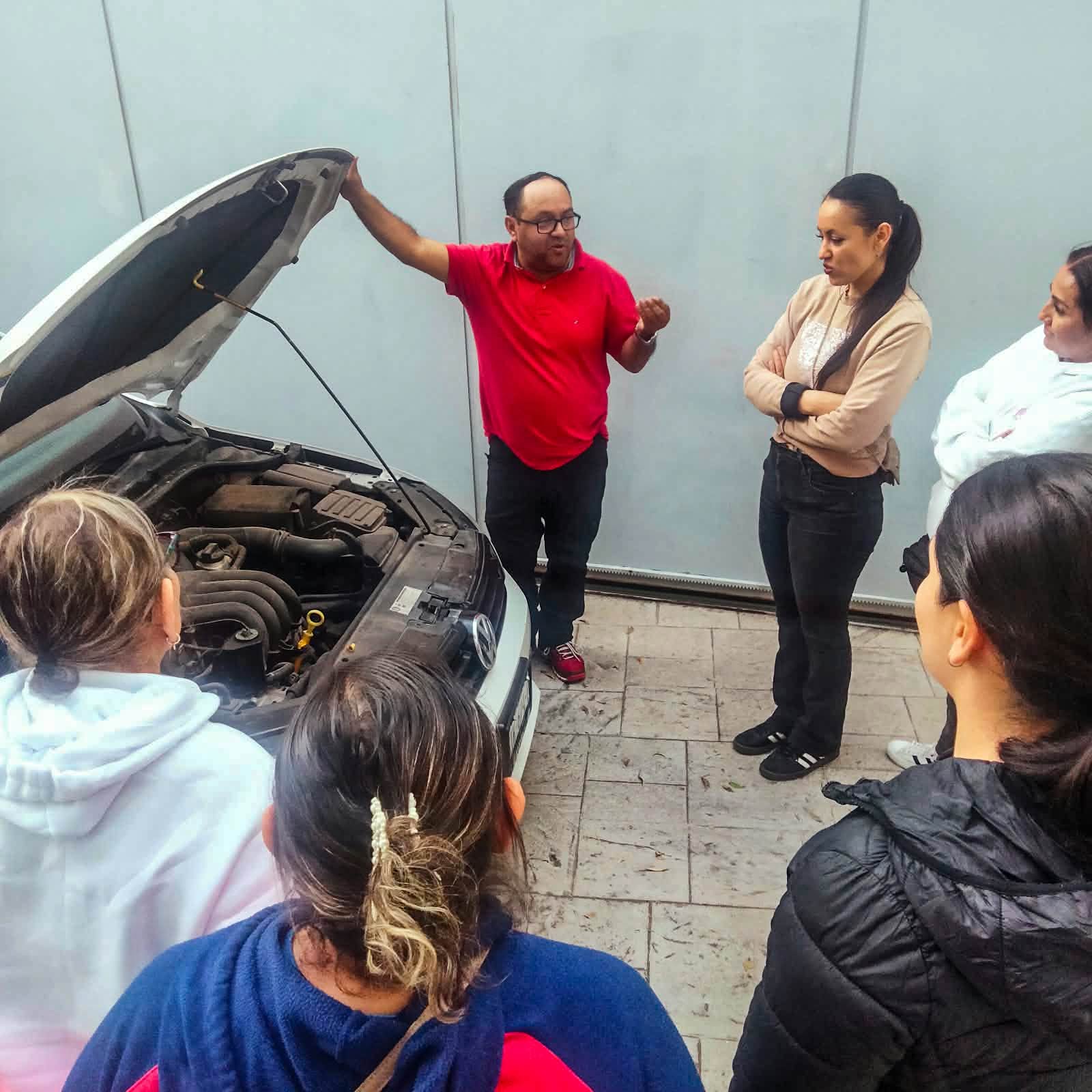 #abasolo INICIAN CURSO DE MECÁNICA BÁSICA PARA MUJERES EN ABASOLO
