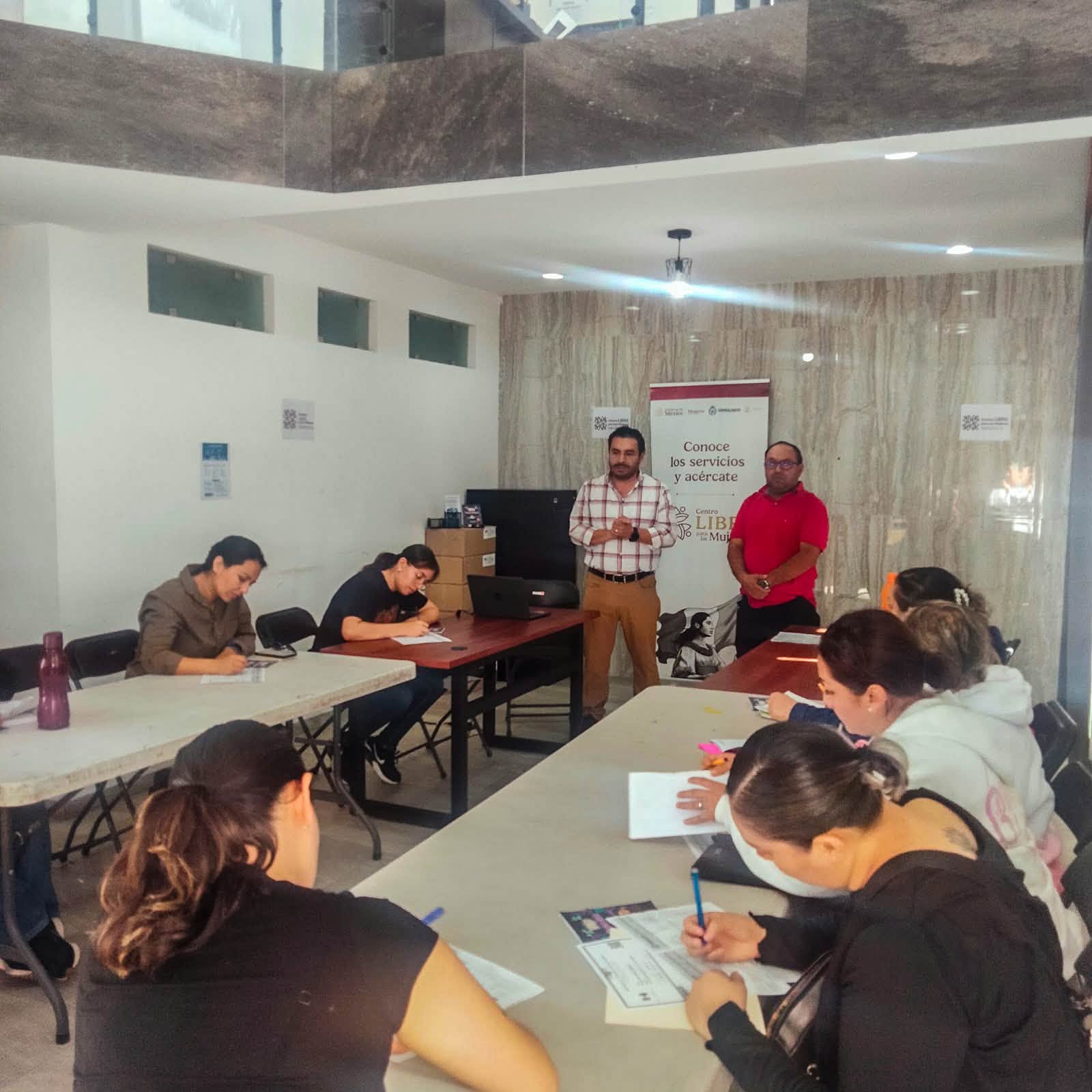 #abasolo INICIAN CURSO DE MECÁNICA BÁSICA PARA MUJERES EN ABASOLO